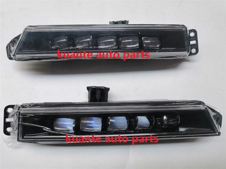 กันชนหน้านําหมอกขับรถไฟ Assy สําหรับ CRV 2017 33950-T4N-H01 33950-TME-T01 33900-T4N-H01 33900-TME-T01